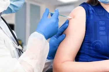 Tiêm Phòng Cho Mẹ Mang Thai Lần Đầu: 4 Mũi Tiêm Vaccine